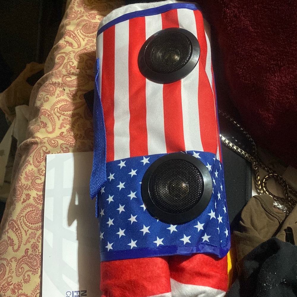 speaker blanket